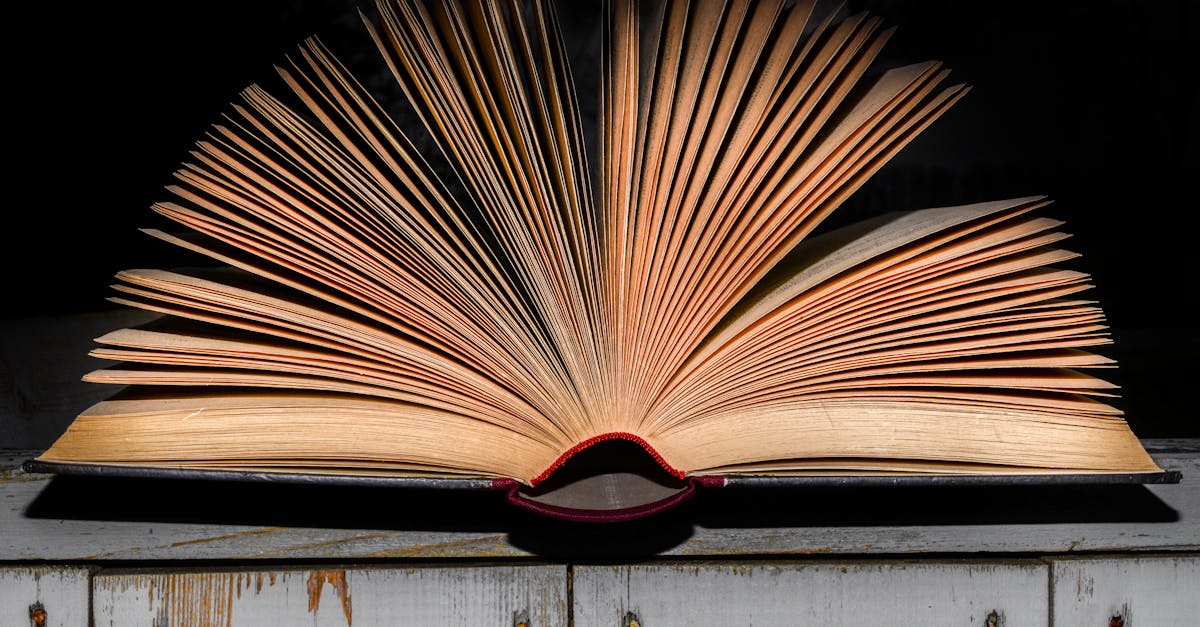 découvrez l'art de l'internal storytelling pour renforcer la culture d'entreprise, motiver vos équipes et favoriser l'engagement grâce à des histoires authentiques et inspirantes.