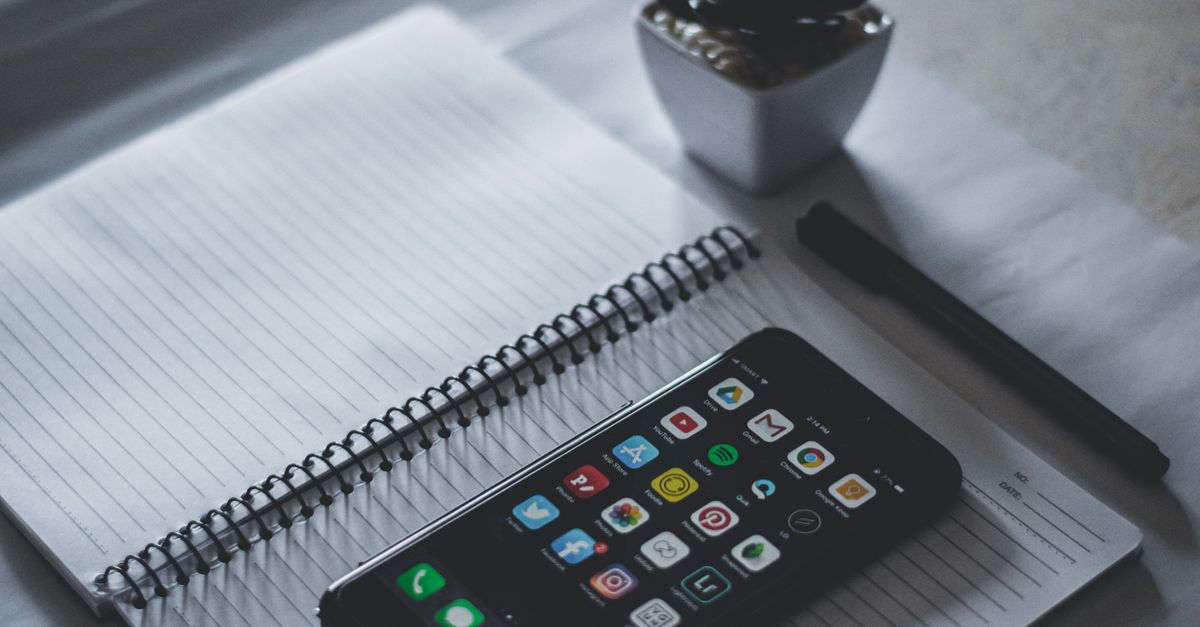 découvrez notre application d'organisation pour gérer efficacement vos tâches, calendriers et projets au quotidien.